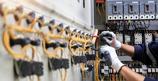 Professional Electrician technician working in Youngstown, NY